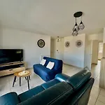 Spacieux Avec Balcon - A 50m De La Apartmán *