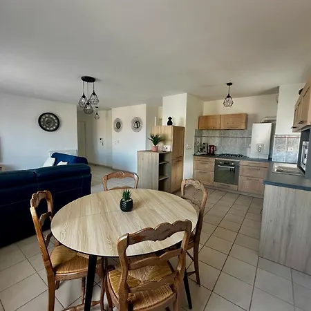 Spacieux Avec Balcon - à 50m De La Apartamento Courseulles-sur-Mer