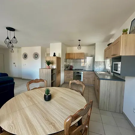 Apartmán Spacieux Avec Balcon - A 50m De La Courseulles-sur-Mer