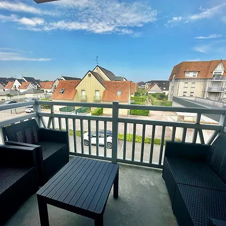 Spacieux Avec Balcon - A 50m De La 쿠르쇨 쉬르 메르