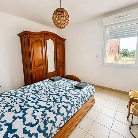 Apartment Spacieux Avec Balcon - A 50m De La